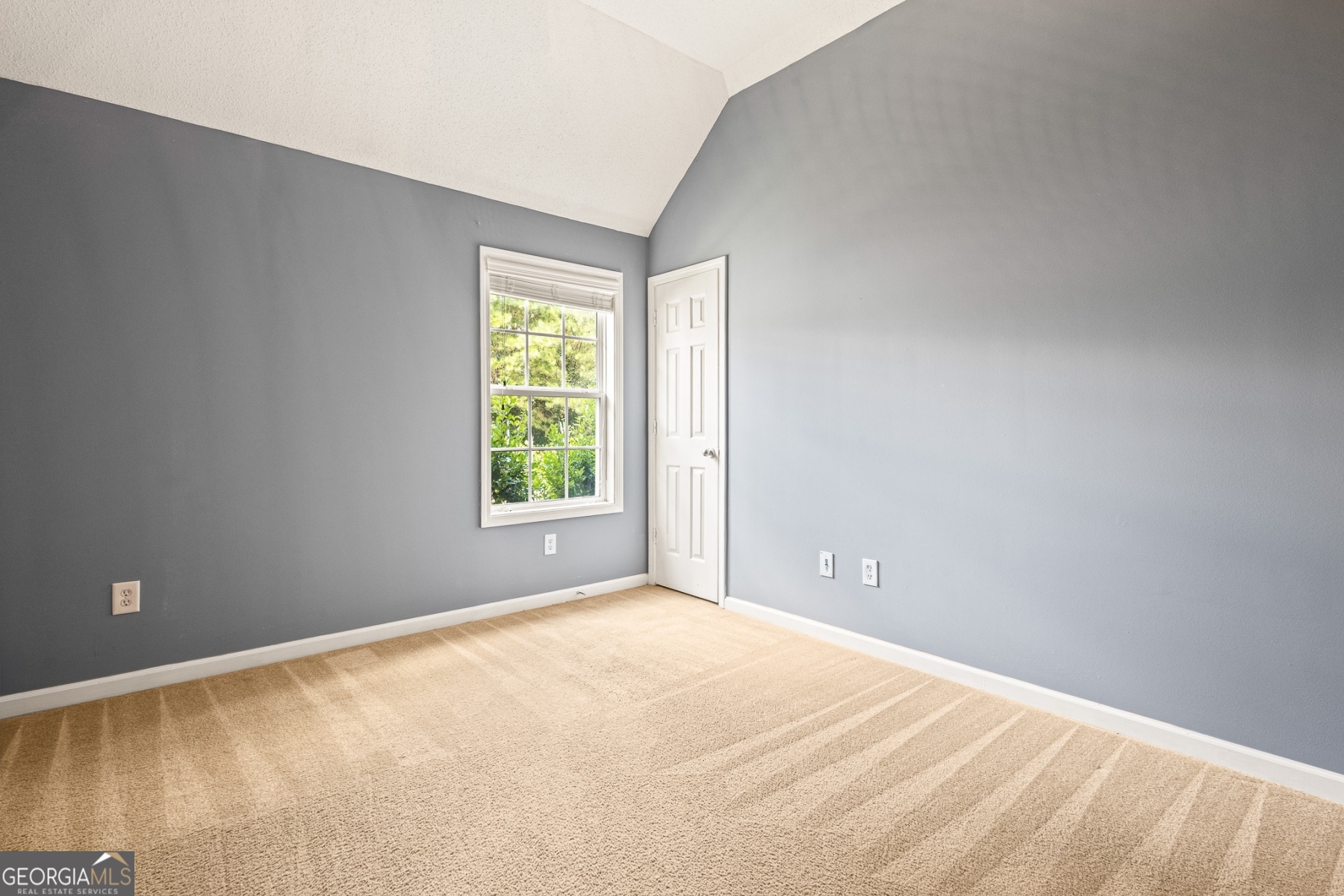 5955 Raventree Court Atlanta, GA 30349 - Photo 8 of 18