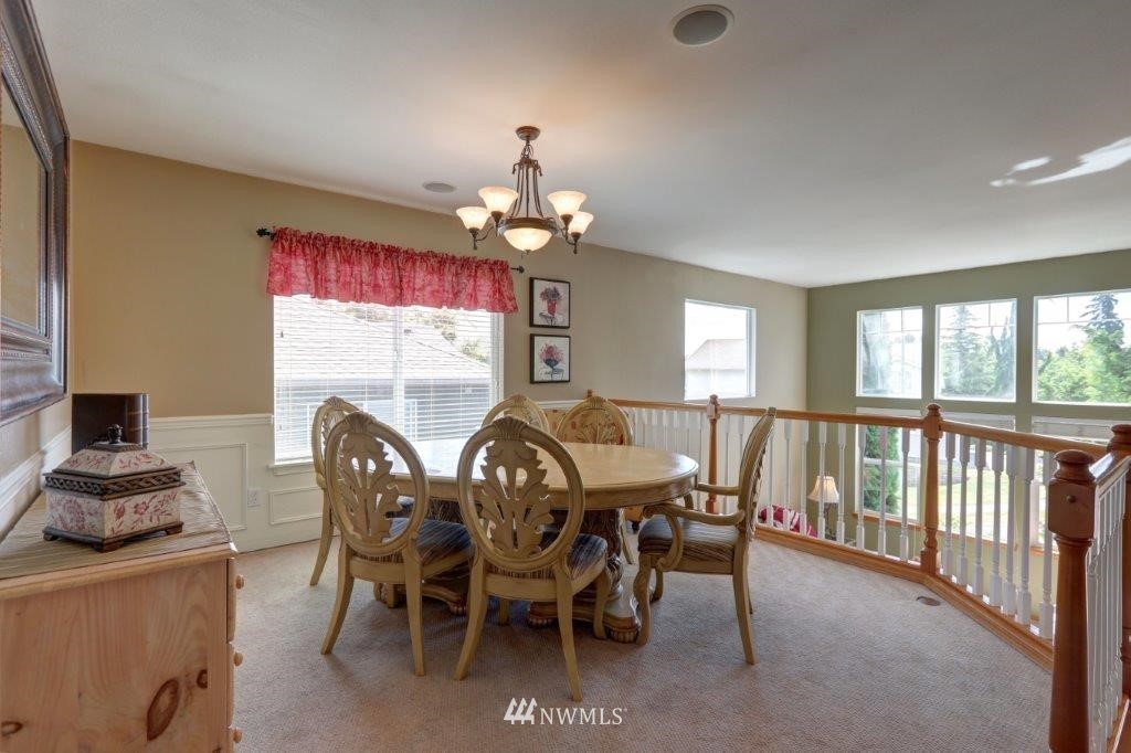 403 170th Place Southeast Bothell, WA 98012 - Photo 5 of 20