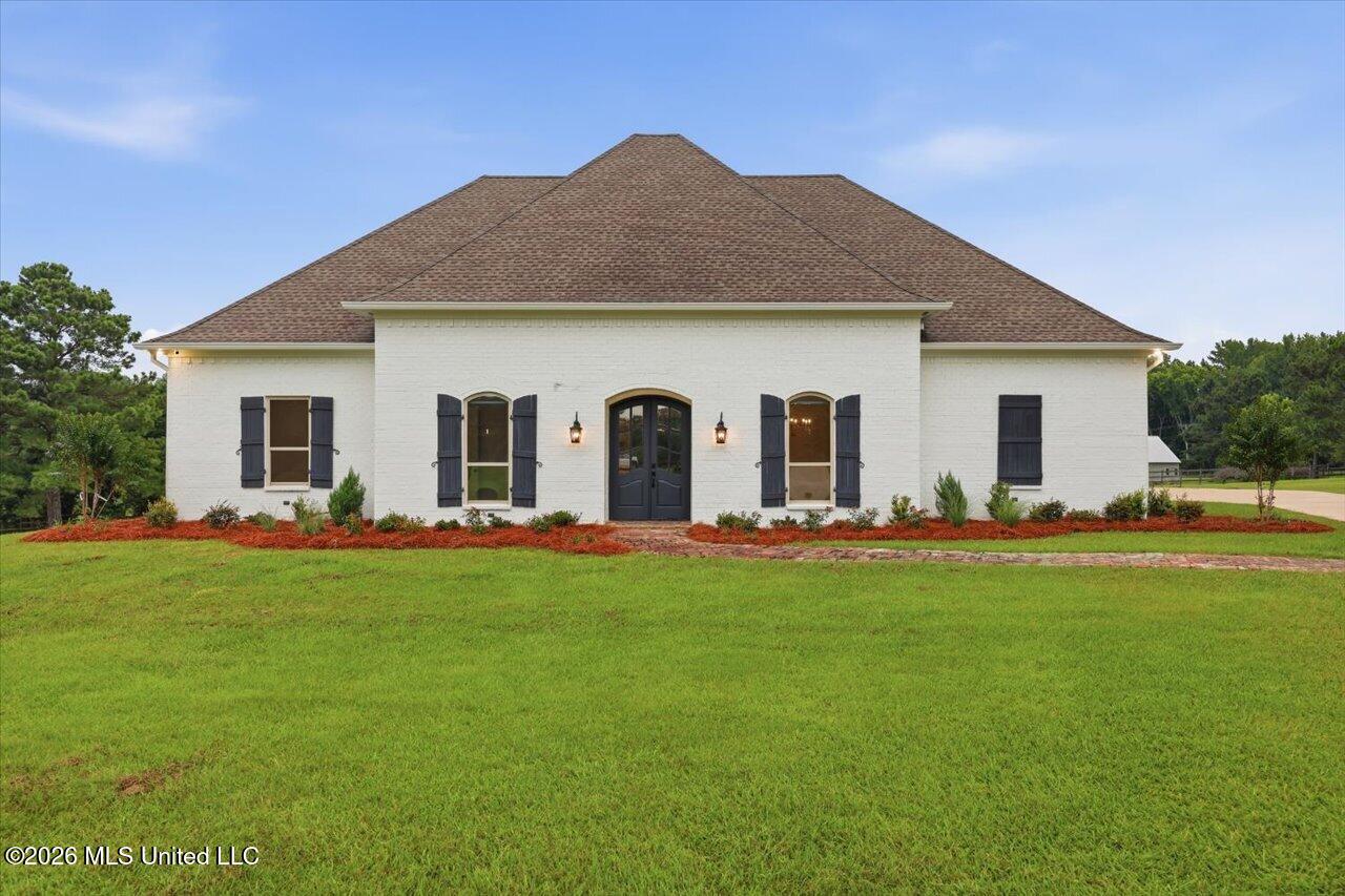 116 Sky Meadow Road Flora, MS 39071 - Photo 2 of 79 01-116 Sky Meadow Rd _ Hometoursms.com
