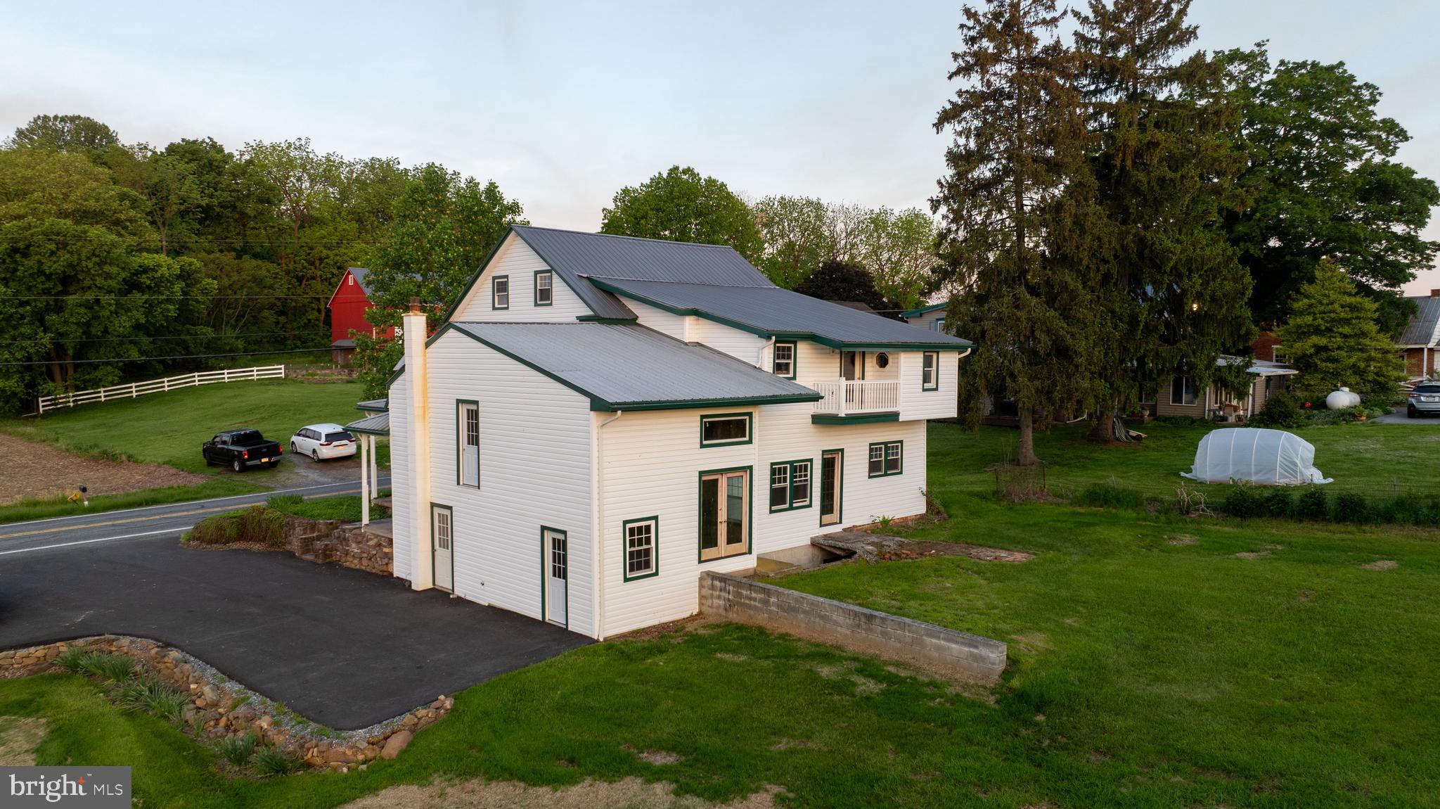 352 Bachmanville Road Hershey, PA 17033 - Photo 9 of 28 Gallery Image 9