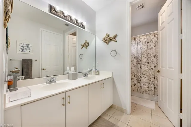 $500,000 | 1320 Mariposa Circle, Unit 104, Naples, FL 34105