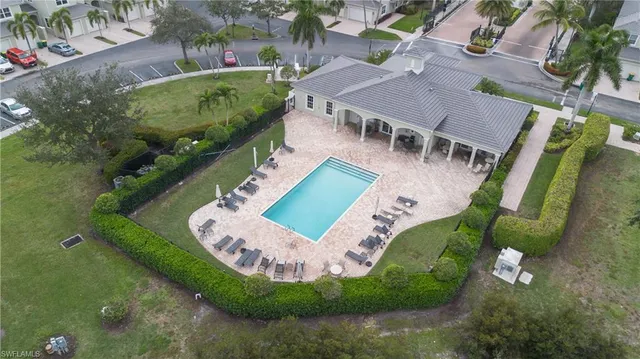 $500,000 | 1320 Mariposa Circle, Unit 104, Naples, FL 34105