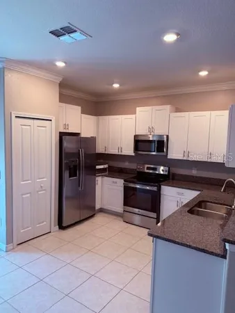 $360,000 | 2136 Cerulean Sky Way, Lutz, FL 33558