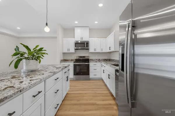 $450,000 | 606 Warner Avenue, Unit B, Lewiston, ID 83501