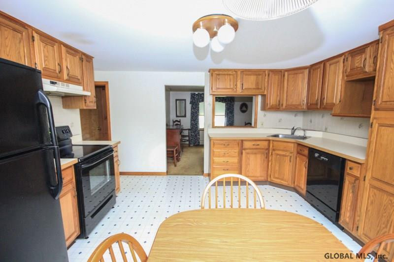 52 Maltaville Road Malta, NY 12118 - Photo 8 of 25 Photo 8