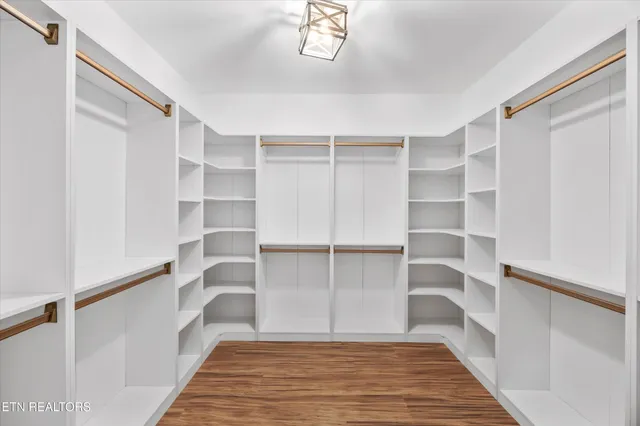 $799,000 | 118 Jones Road, Harriman, TN 37748