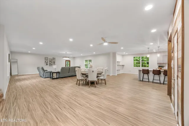 $799,000 | 118 Jones Road, Harriman, TN 37748