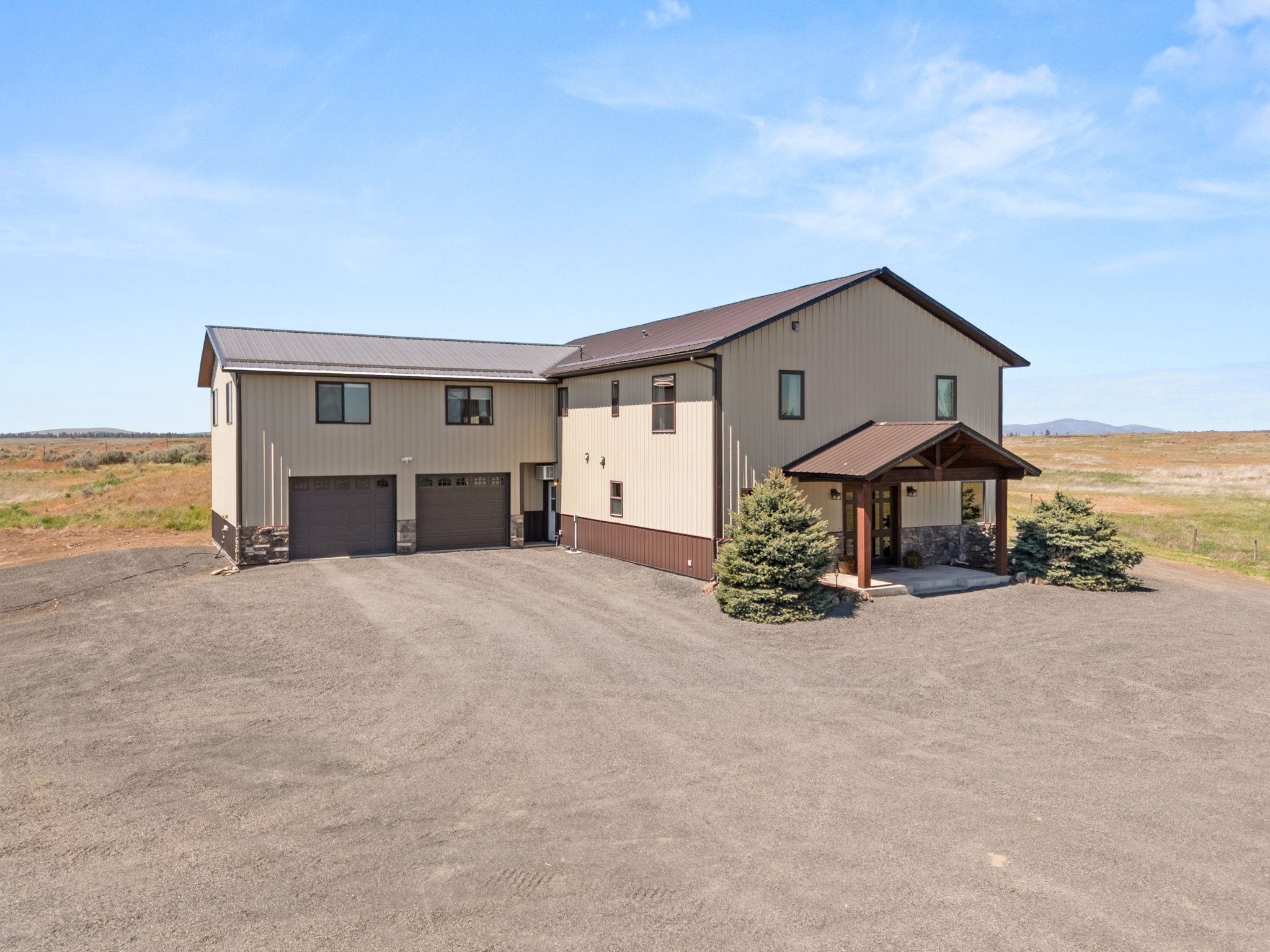 29701 Telford Road North Davenport, WA 99122 - Photo 1 of 50