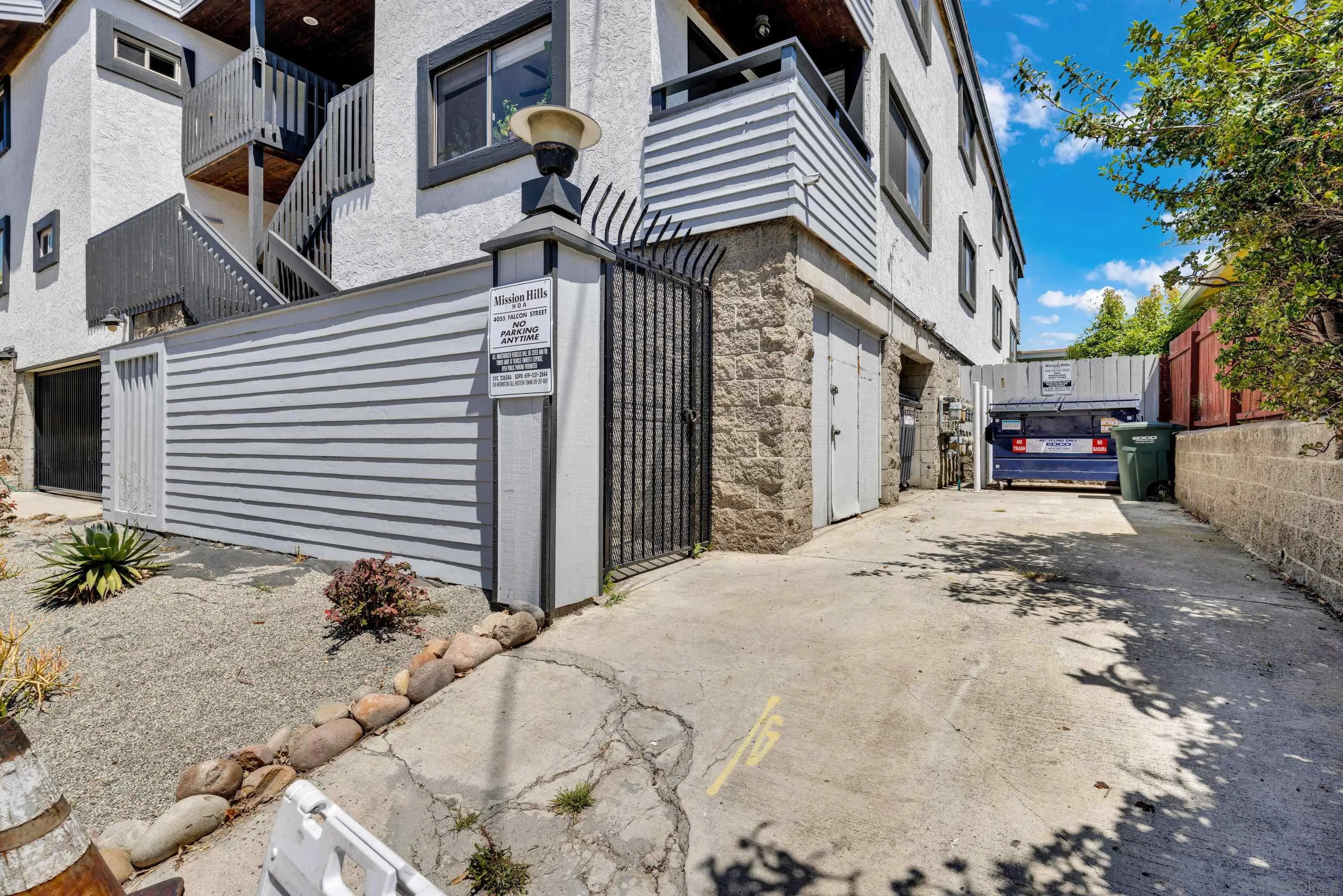 4055 Falcon Street, Unit 102 San Diego, CA 92103 - Photo 34 of 36 a view of a white building