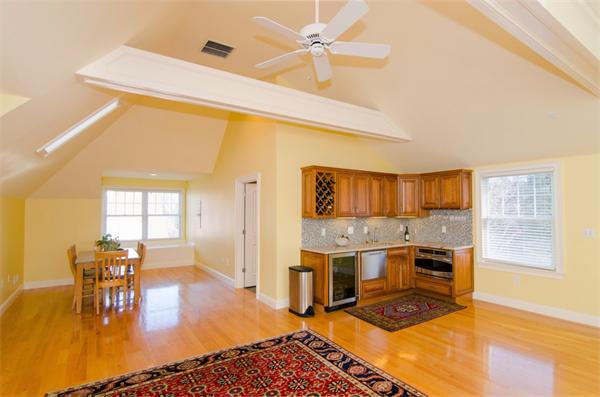 39 Earl Street Lexington, MA 02421 - Photo 14 of 17 Gallery Image 14