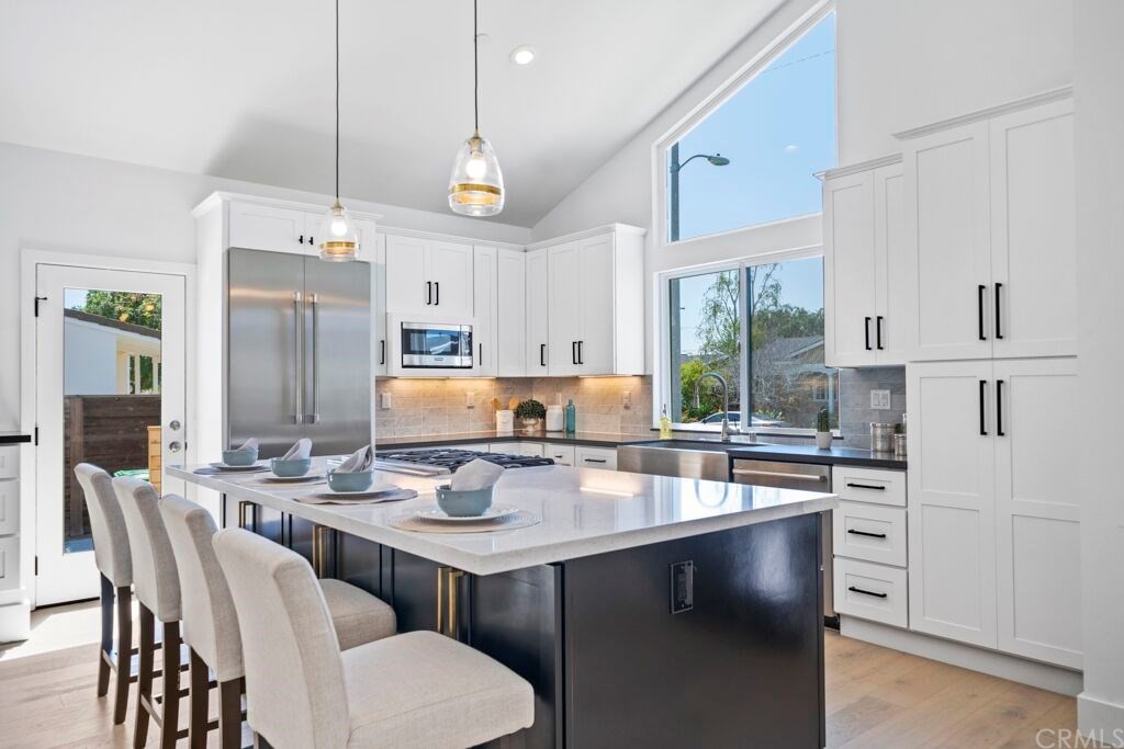 424 Esther Street Costa Mesa, CA 92627 - Photo 13 of 28