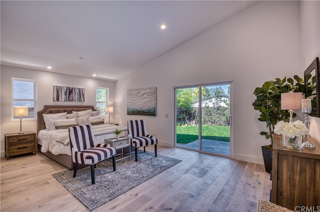 424 Esther Street Costa Mesa, CA 92627 - Photo 18 of 28 Spacious Master Bedroom