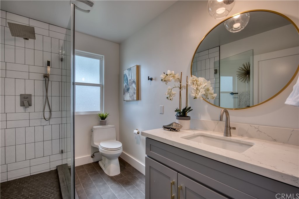 424 Esther Street Costa Mesa, CA 92627 - Photo 22 of 28 Designer Bathroom