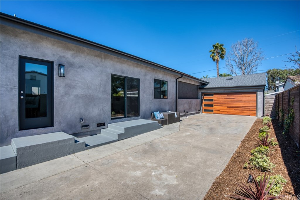 424 Esther Street Costa Mesa, CA 92627 - Photo 27 of 28 Long Driveway with Amply Parking.