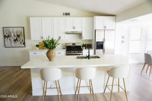 $438,900 | 8933 West Peck Drive, Glendale, AZ 85305