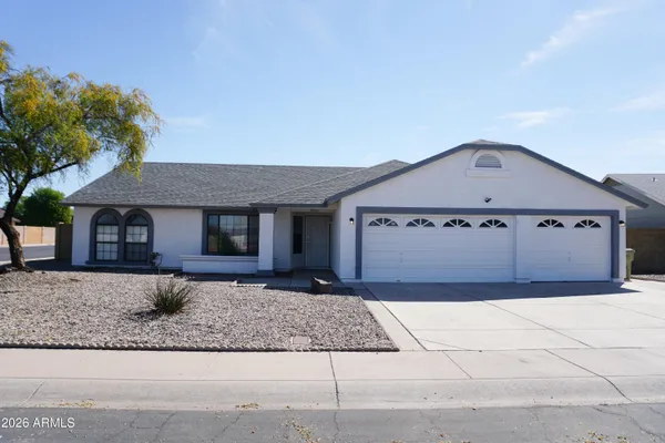 $438,900 | 8933 West Peck Drive, Glendale, AZ 85305