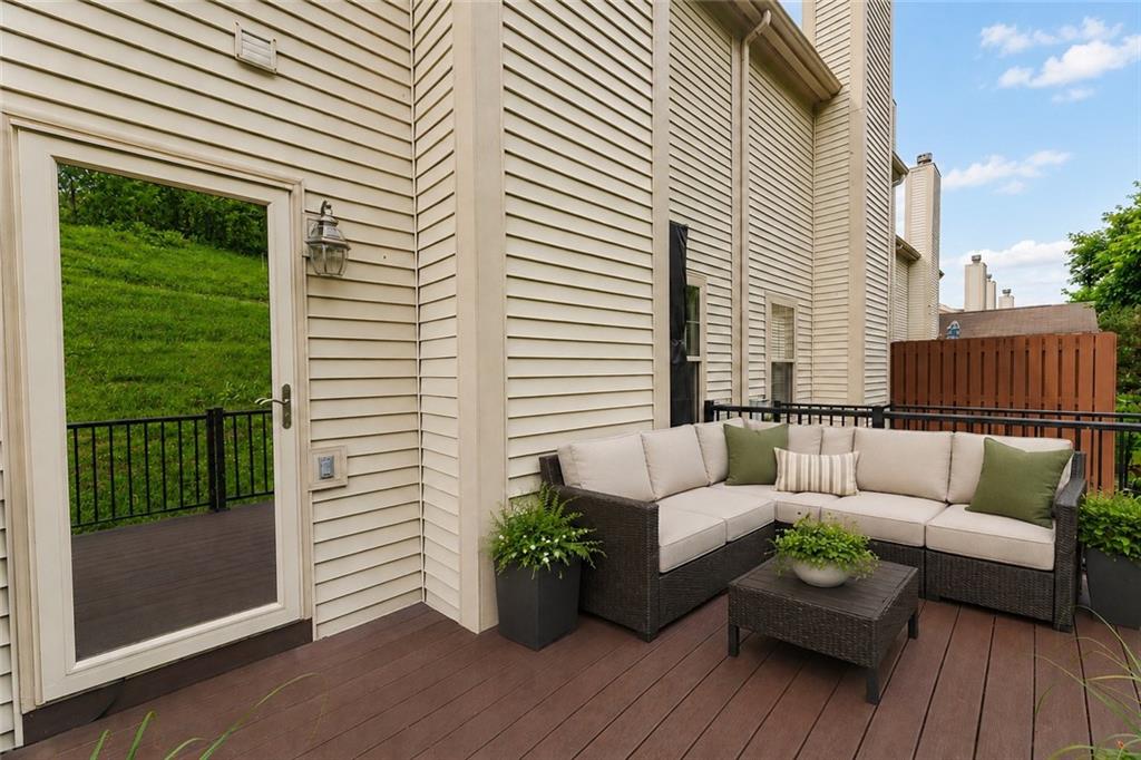 433 Georgetown Court Seven Fields, PA 16046 - Photo 7 of 23