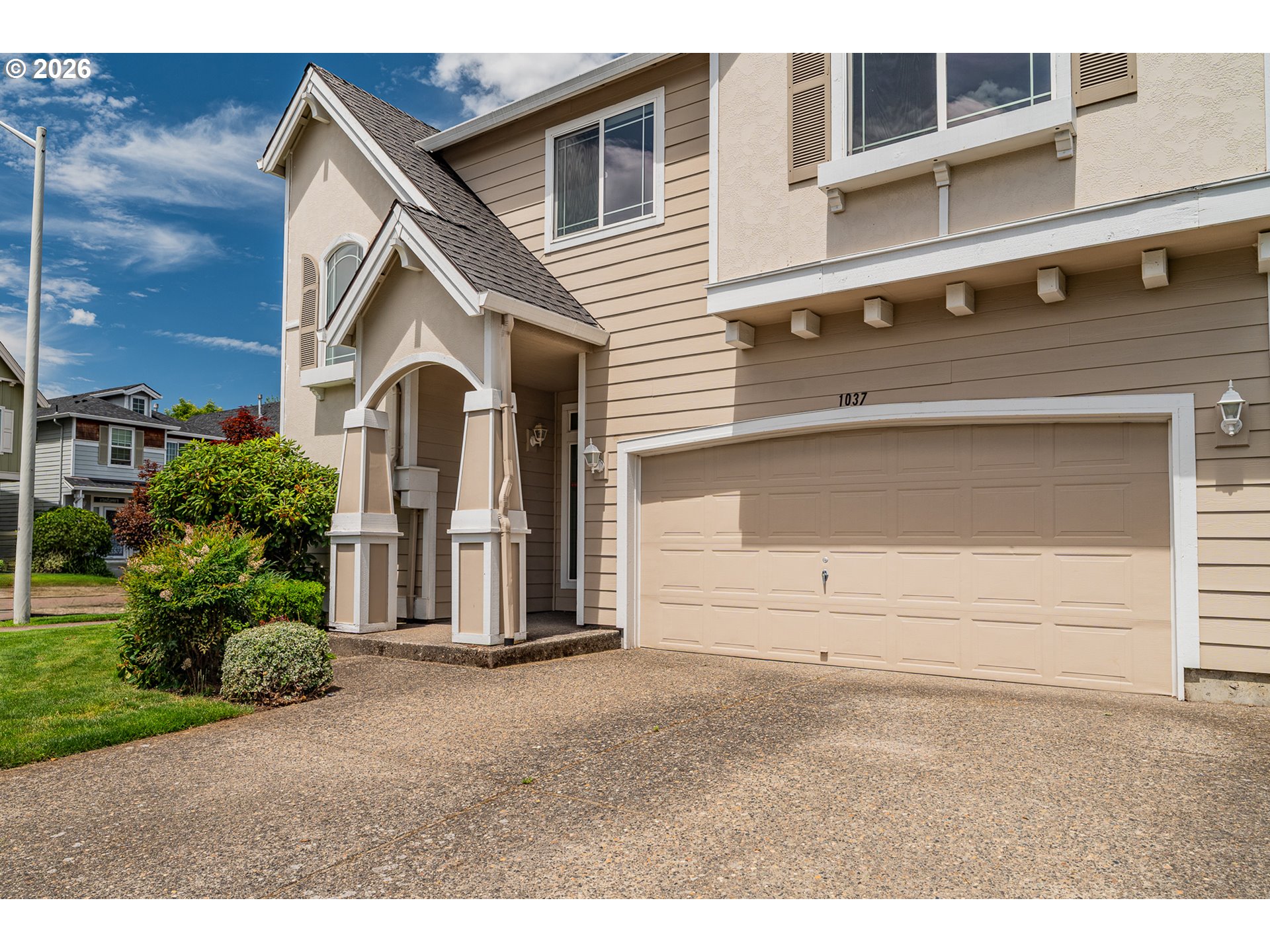 1037 Southwest 18th Way Troutdale, OR 97060 - Photo 3 of 43