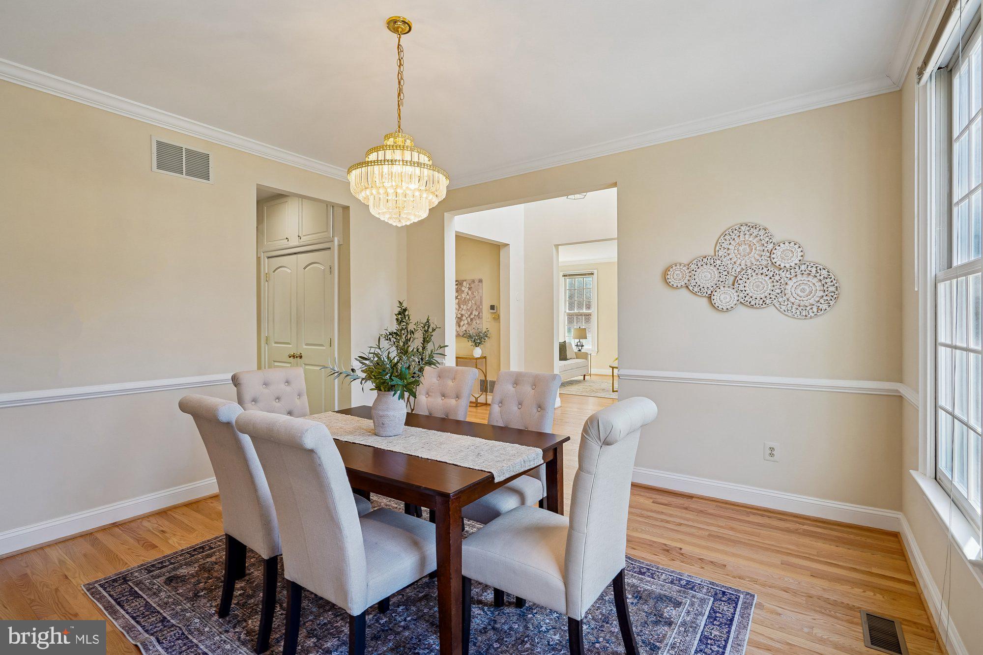 7917 Springer Road Bethesda, MD 20817 - Photo 11 of 70 Dining Room
