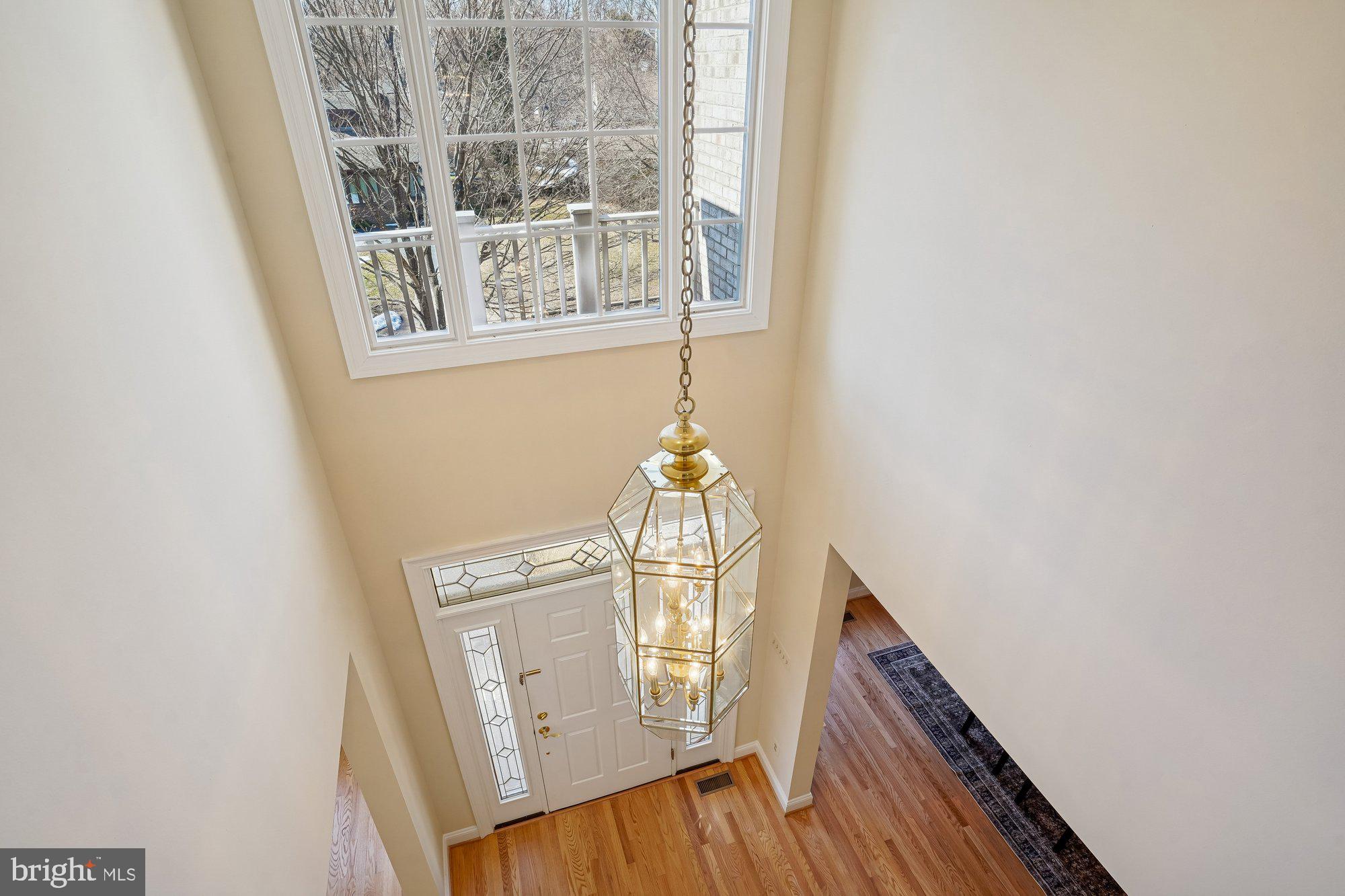 7917 Springer Road Bethesda, MD 20817 - Photo 27 of 70 Open to Below