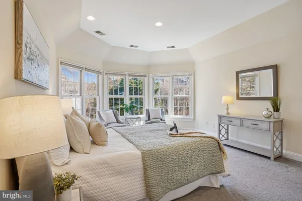 $1,975,000 | 7917 Springer Road, Bethesda, MD 20817