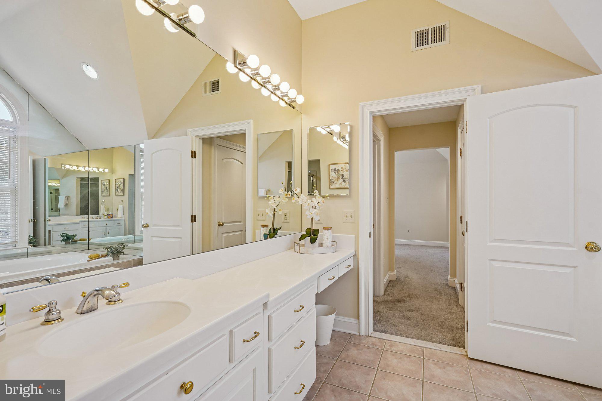 7917 Springer Road Bethesda, MD 20817 - Photo 36 of 70 Primary Bath- high ceilings