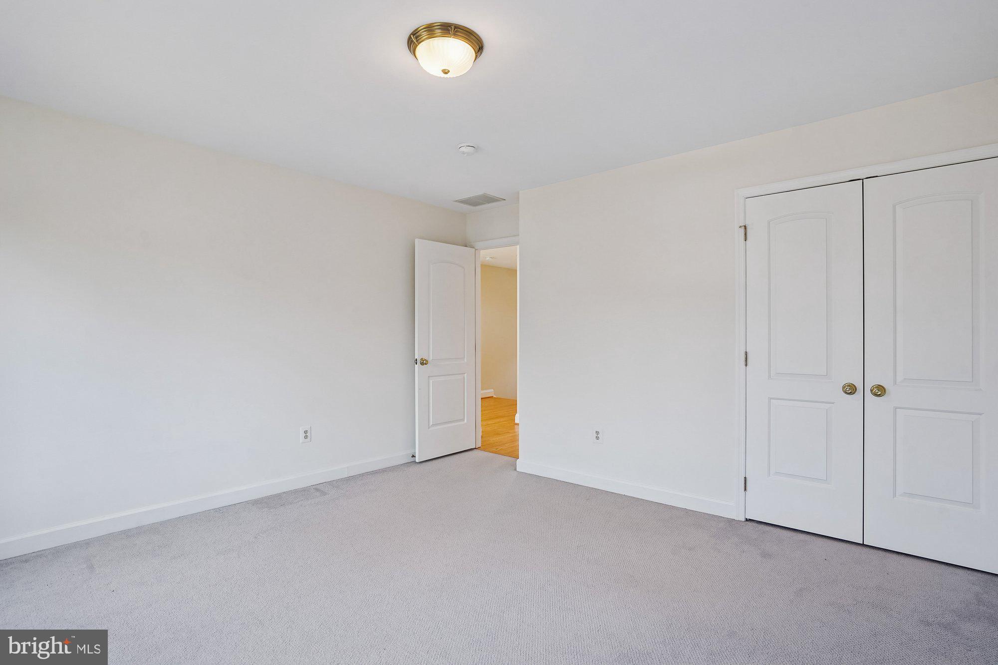 7917 Springer Road Bethesda, MD 20817 - Photo 45 of 70 Bedroom