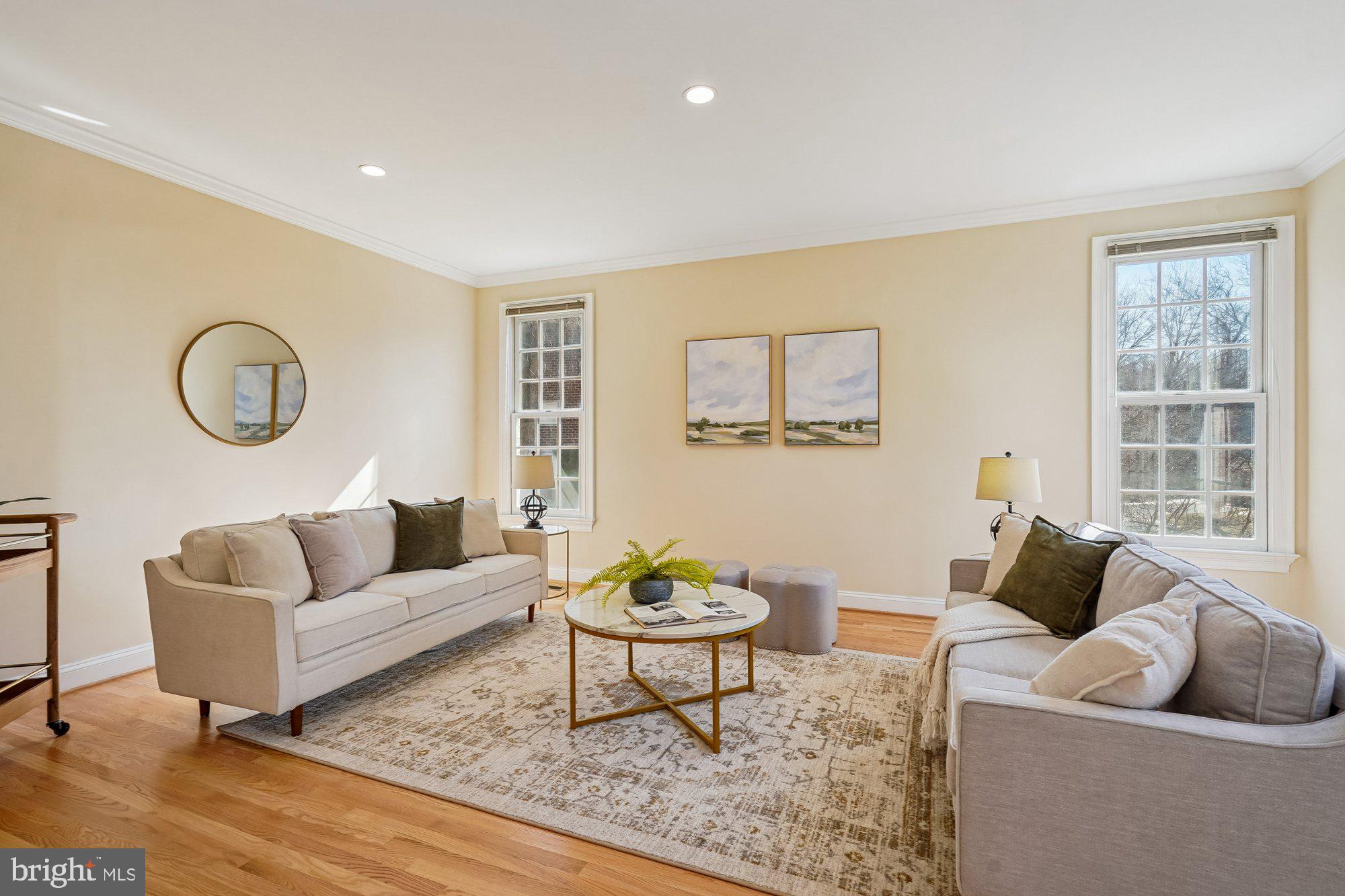 7917 Springer Road Bethesda, MD 20817 - Photo 6 of 70 Living Room hardwood floors