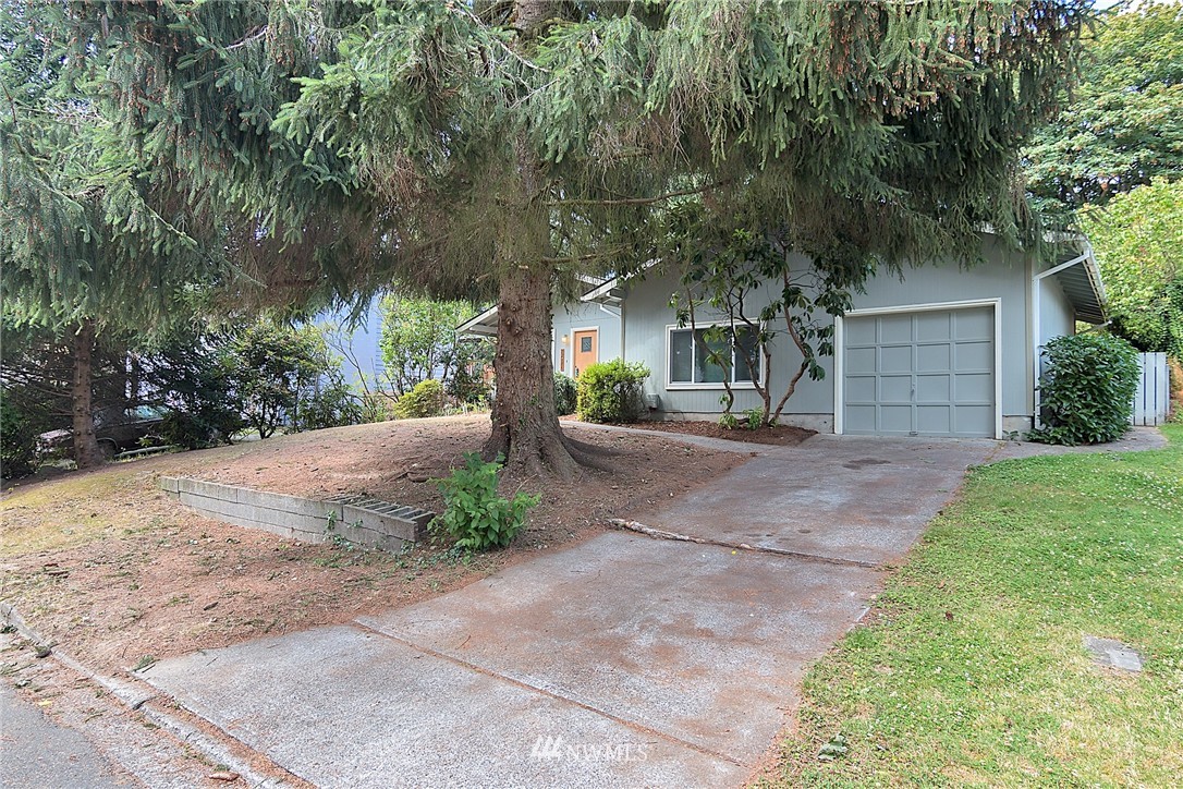 22706 1st Place West Bothell, WA 98021 - Photo 3 of 23