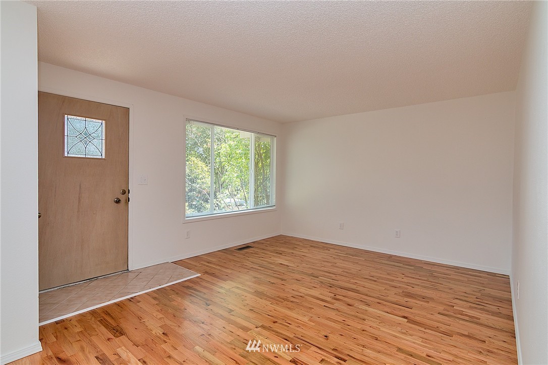 22706 1st Place West Bothell, WA 98021 - Photo 4 of 23