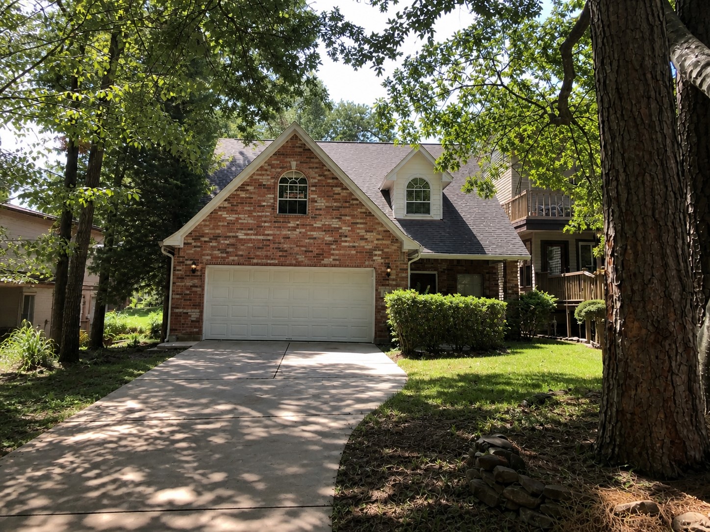 128 April Wind Court Conroe, TX 77356 - Photo 1 of 23
