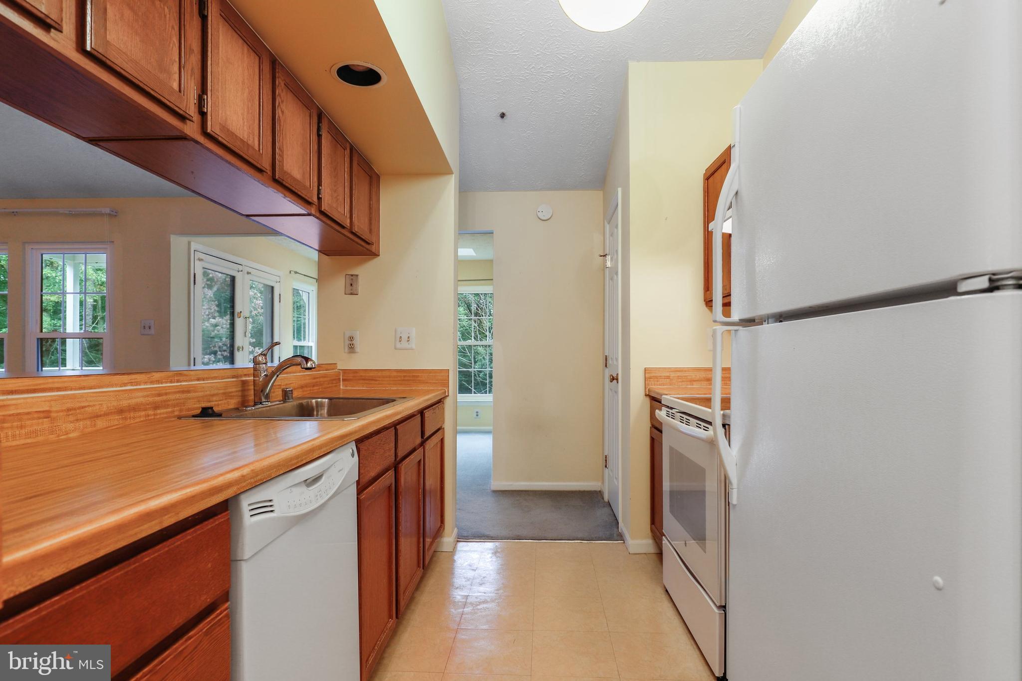 739 Deering Road, Unit 6K Pasadena, MD 21122 - Photo 15 of 29 Gallery Image 15