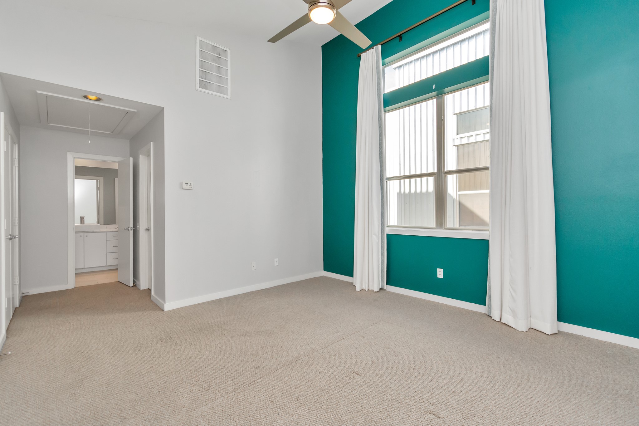 2605 Calumet Street, Unit 38 Houston, TX 77004 - Photo 29 of 32