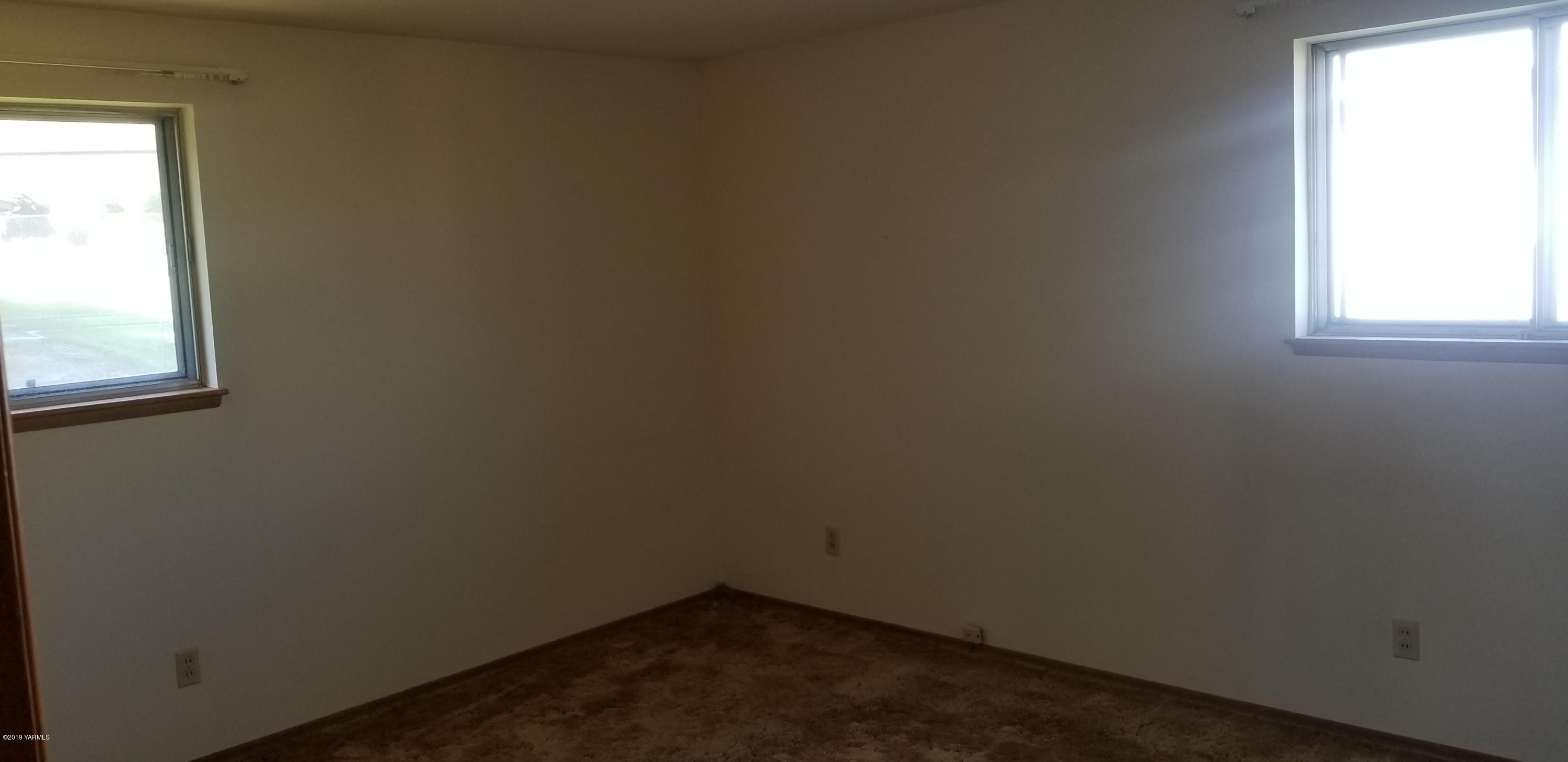 708 Meadowbrook Road Yakima, WA 98903 - Photo 25 of 65 20190725_091108
