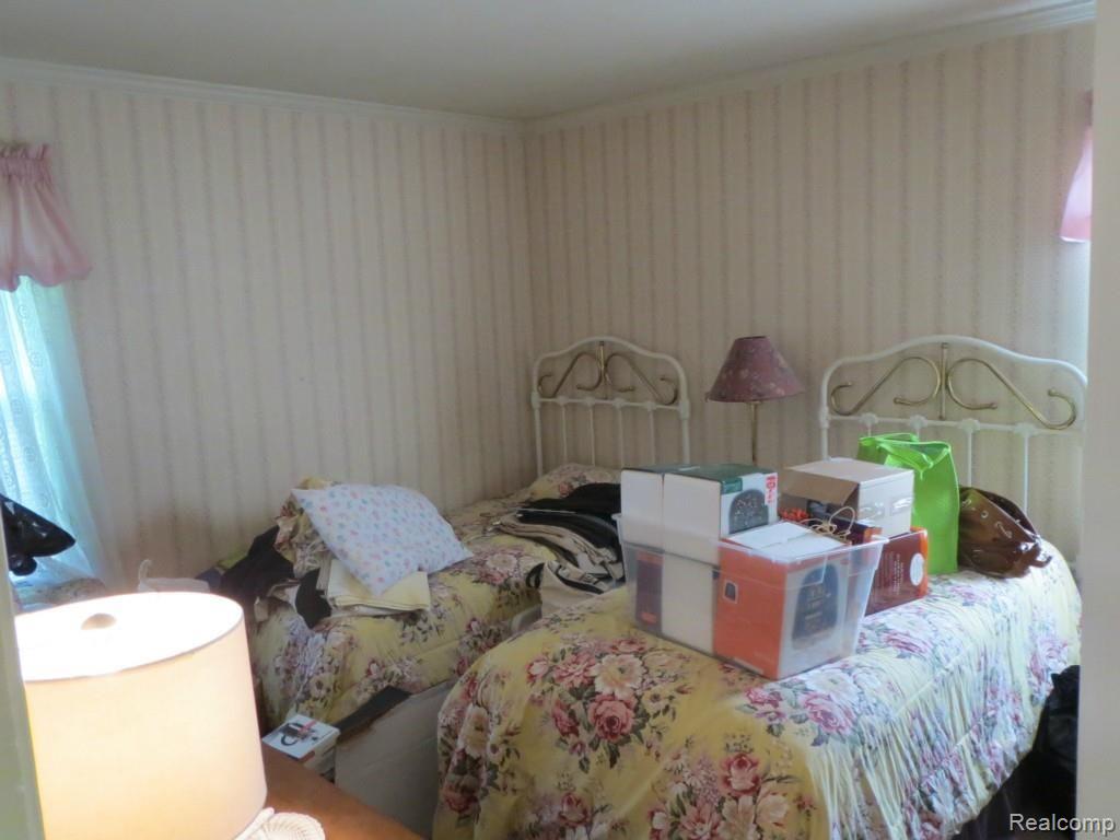 4278 Frazho Road Warren, MI 48091 - Photo 8 of 11 8-Master Bedroom.jpg