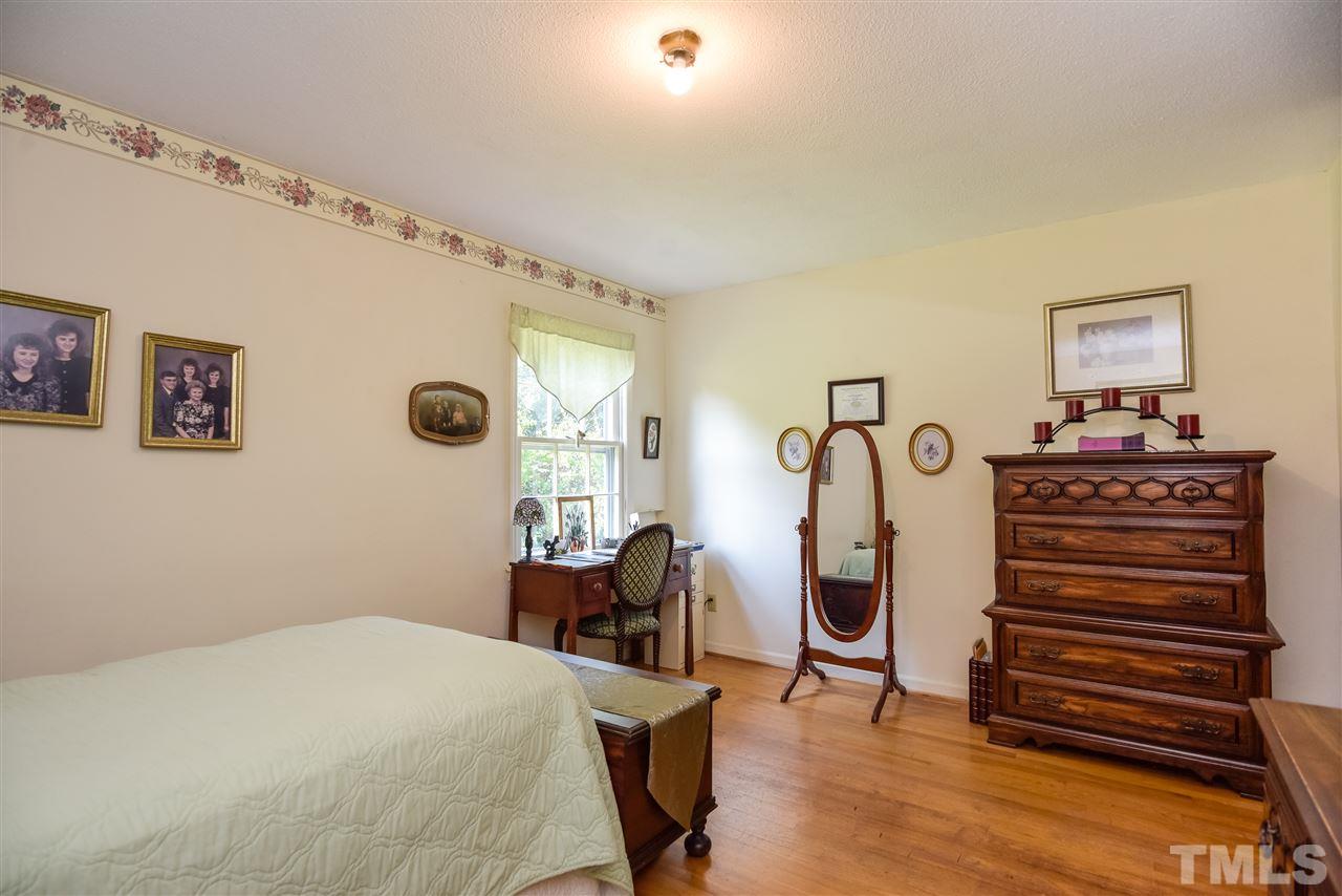 551 Dixon Road Graham, NC 27253 - Photo 16 of 21 Gallery Image 16