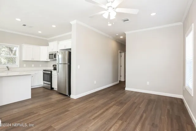 $1,595 | 2119 Lewis Street, Jacksonville, FL 32204