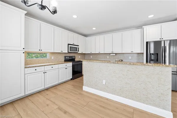 $625,000 | 21827 Rainbow Lake Court, Estero, FL 33928