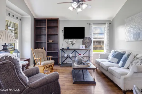 $500,000 | 145 Celestine Lane, Sunset, LA 70584