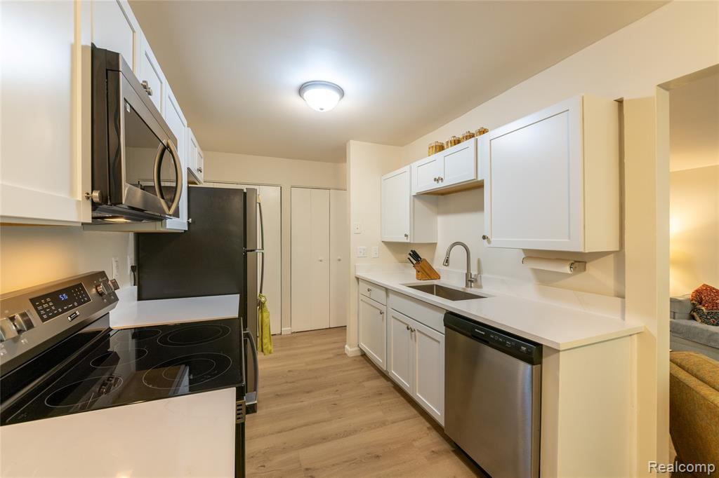 16591 Middlebelt Road, Unit 4 Livonia, MI 48154 - Photo 9 of 16