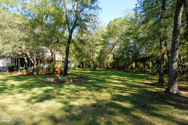 $845,000 | 7 Fly Catcher Lane, Beaufort, SC 29907