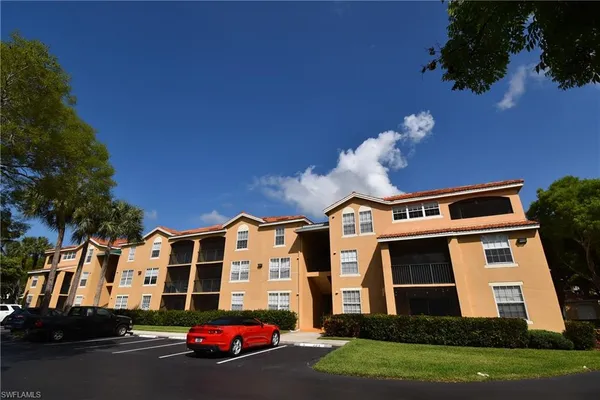 $1,875 | 8735 River Homes Lane, Unit 6302, Bonita Springs, FL 34135
