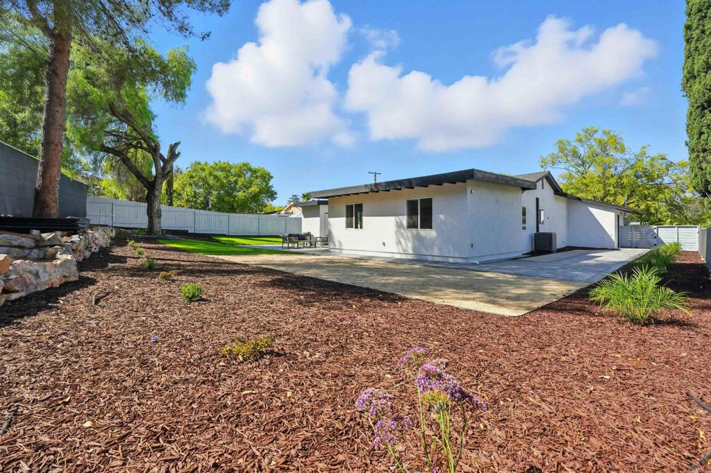12311 Witt Road Poway, CA 92064 - Photo 13 of 39 Gallery Image 13