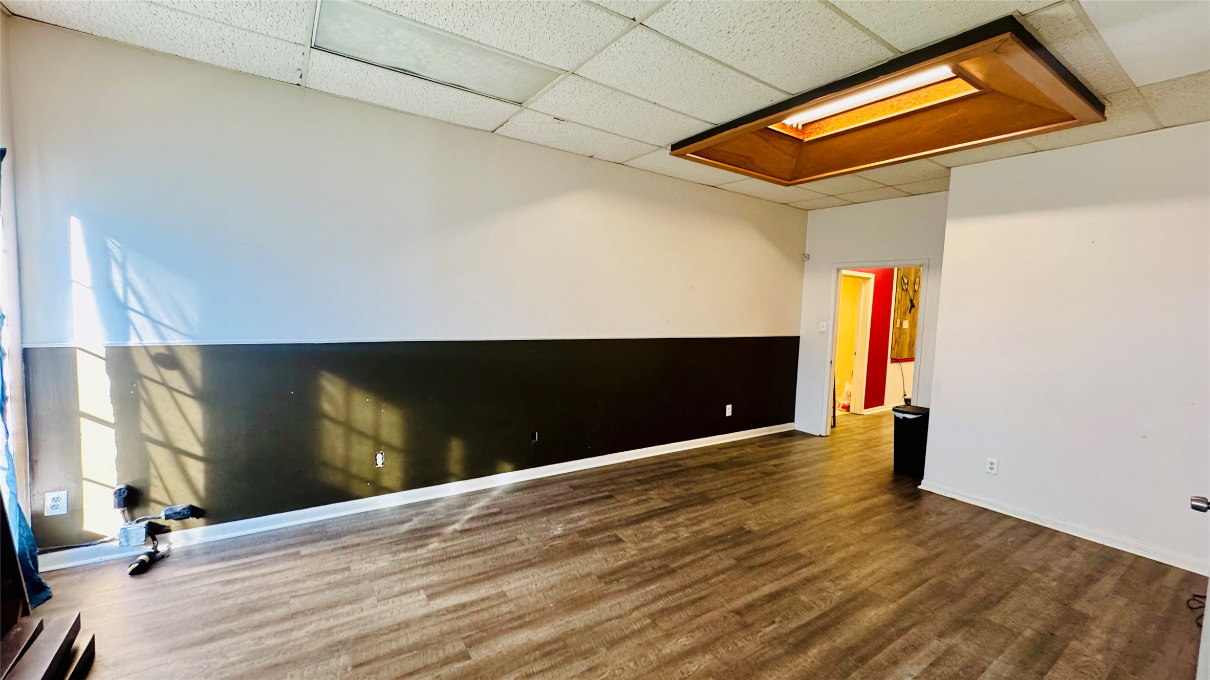 811 North Travis Street Liberty, TX 77575 - Photo 10 of 31 a view of an empty room