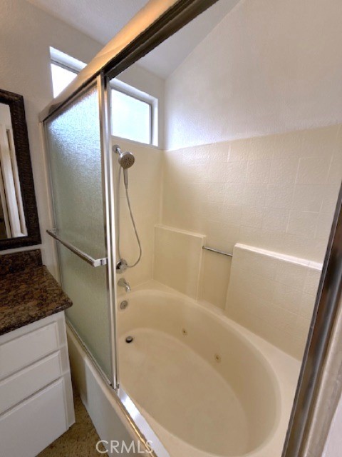 6594 Montresor Place Rancho Cucamonga, CA 91737 - Photo 32 of 55 Primary Jet Tub and Shower