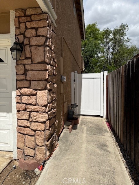 6594 Montresor Place Rancho Cucamonga, CA 91737 - Photo 4 of 55 Side Gate