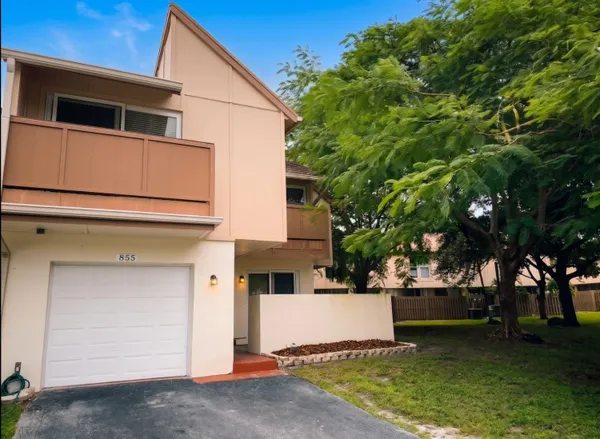 $3,150 | 855 Northwest 80th Way, Unit 6, Plantation, FL 33324