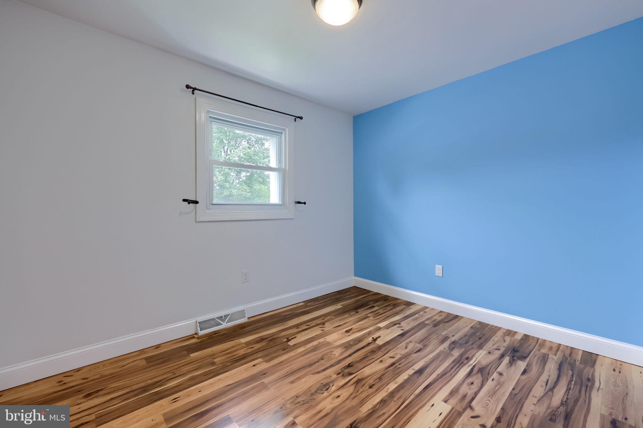 131 South Oak Street Lititz, PA 17543 - Photo 19 of 41 Gallery Image 19
