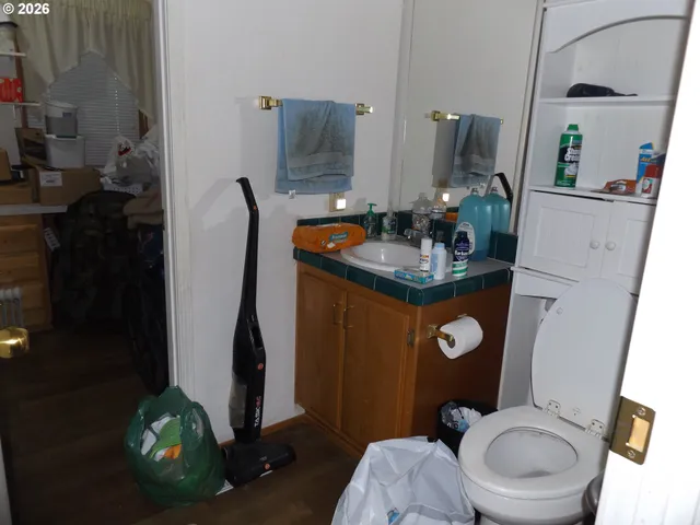 $67,500 | 130 West River Ridge Avenue, Roseburg, OR 97471