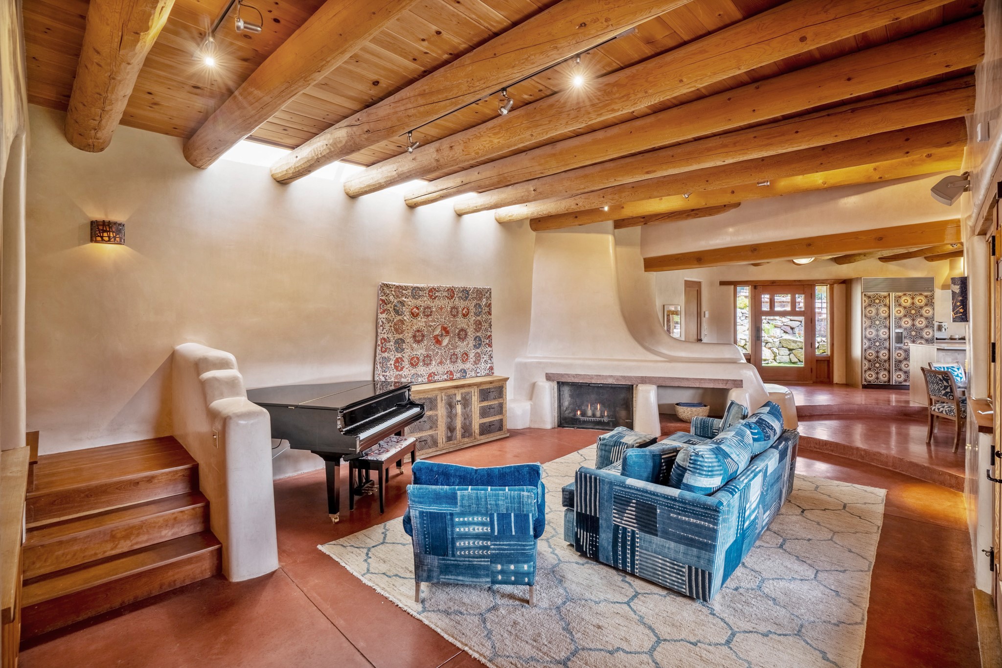 1564 Cerro Gordo Road Santa Fe, NM 87501 - Photo 14 of 53 Lower House Living Room